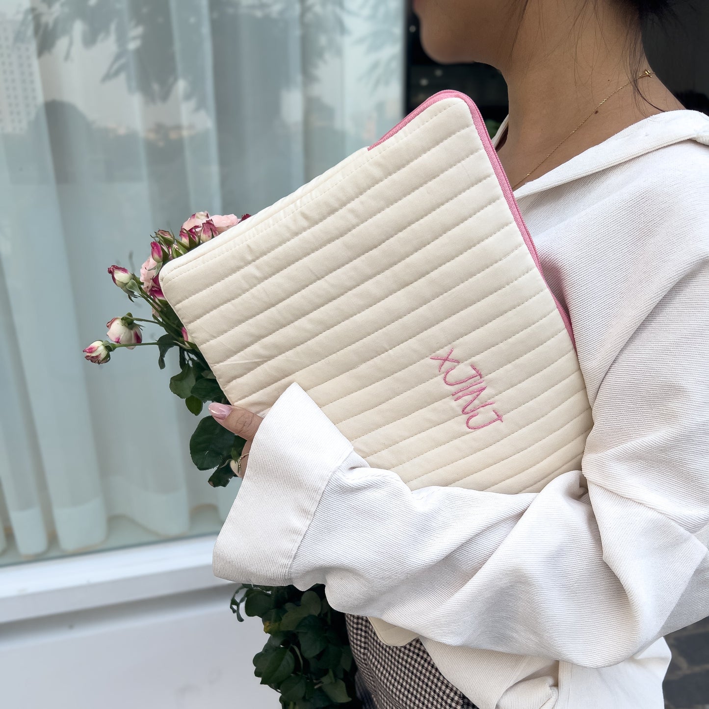 Hand-Embroidered Quilted Laptop Sleeve – Shock-Resistant Pastel Yellow