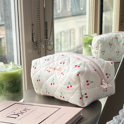 Summer Floral Berry Makeup Bag