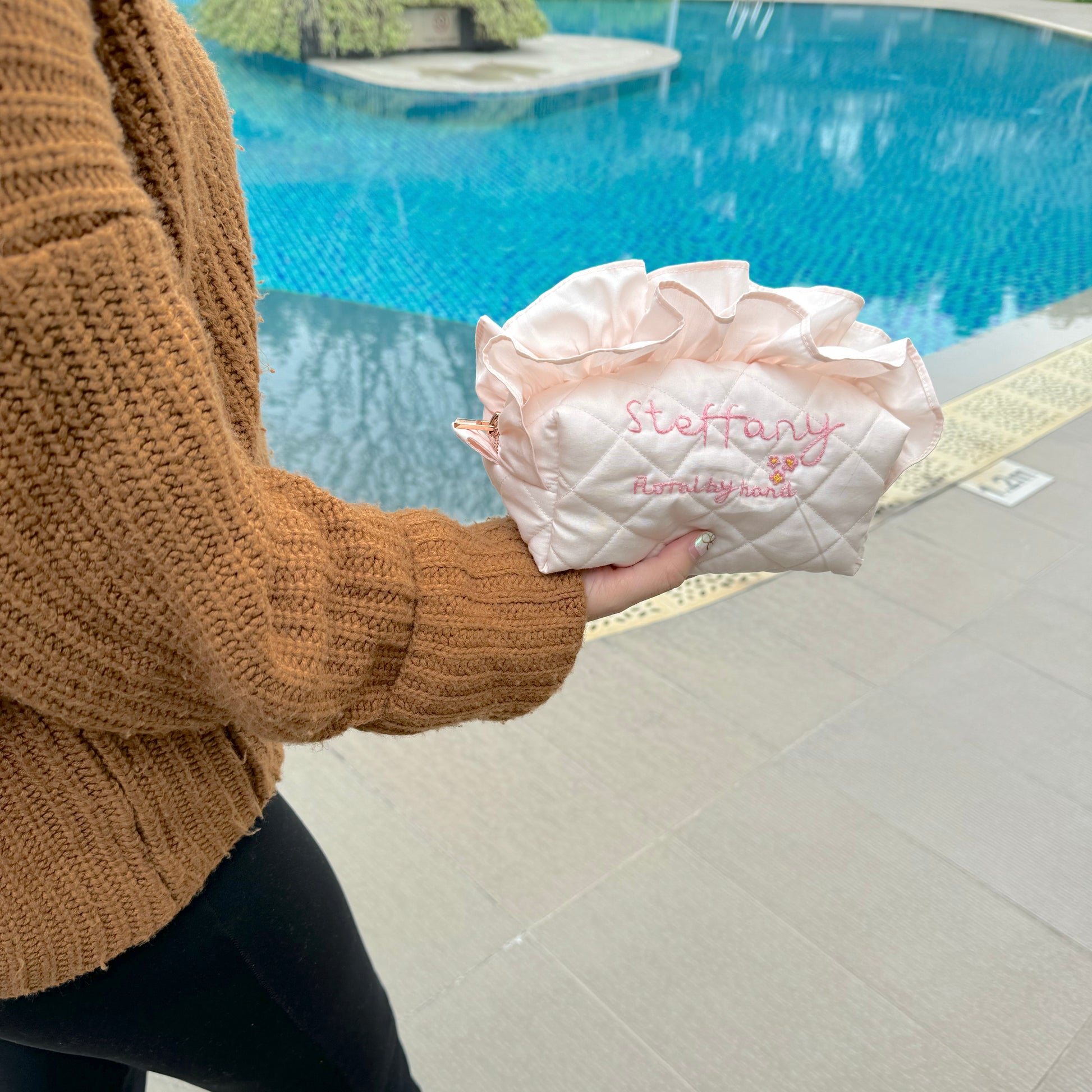 handmade soft quilted pastel pink cosmetic pouch with embroidery name customization ruffles pinterest aesthetic coquette ballerina core makeup bag beauty case vanity girly feminine minimalism princess barbie bridemaids gift idea fall outfit 