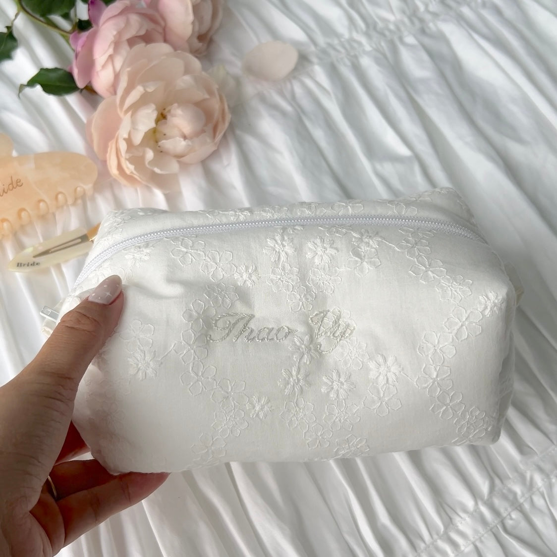 white lace customized personalized name embroidery bride cosmetic pouch soft beauty case make up bag bridesmaids gift pinterest girly feminine 